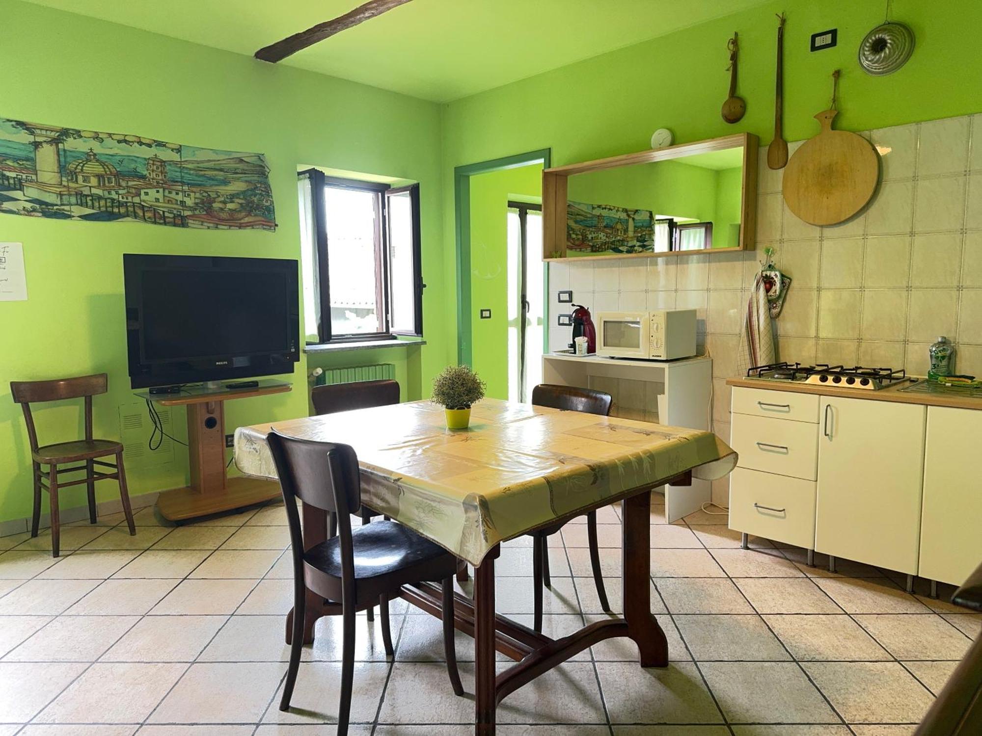 Гостевой дом Casa Aromi Ed Arte Асти Экстерьер фото